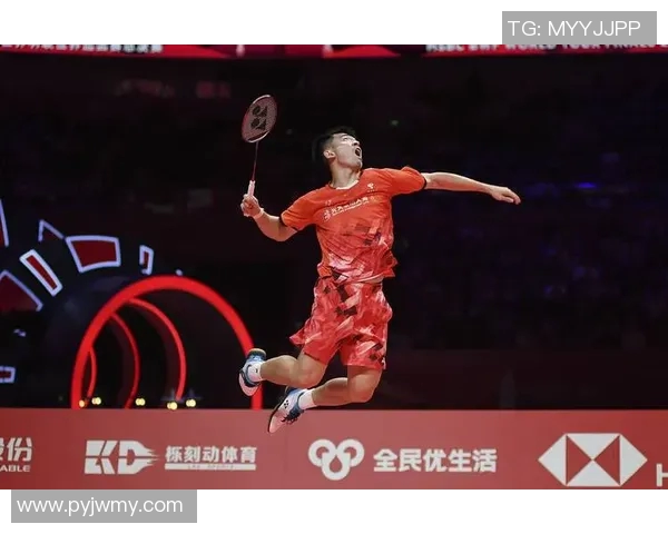 羽毛球全锦赛冠军争夺激烈精彩回顾 赛场经典瞬间与英雄诞生解析