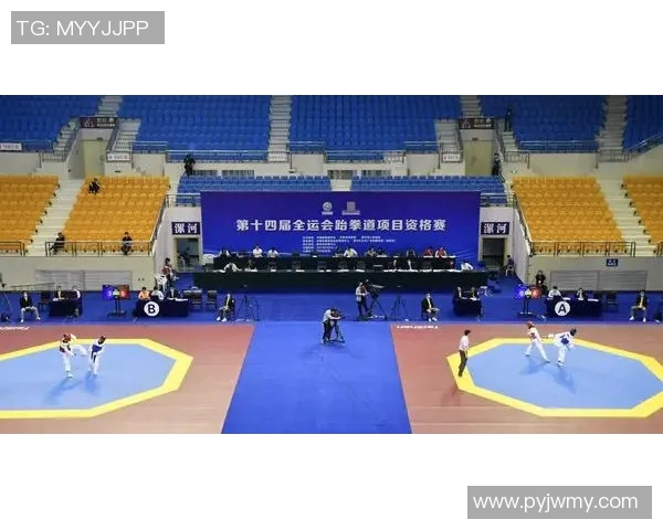 世界杯预选赛火热开战 中国队首战迎战强敌全力以赴争取开门红 世界杯预选赛火热开战 中国队首战迎战强敌全力以赴争取开门红