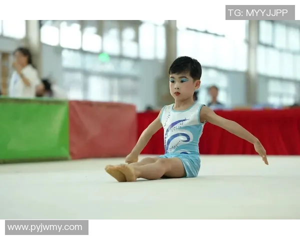 中国体操女队挑战新难度动作引热议 网友称赞实力与创新并重