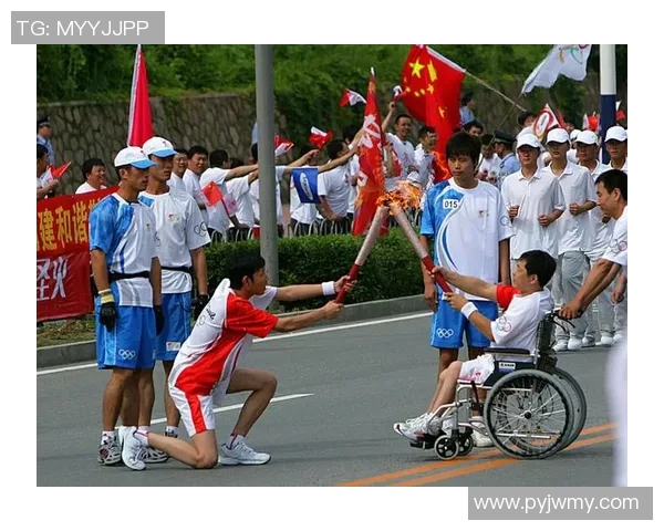 奥运火炬传递中的神奇瞬间与背后不为人知的趣事揭秘