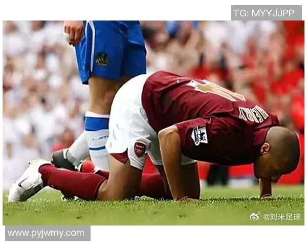 冲突升级!阿森纳与教练发生激烈争执 冲突升级!阿森纳与教练发生激烈争执