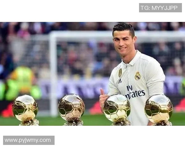 镜头捕捉：独行侠赛场小动作引发热议