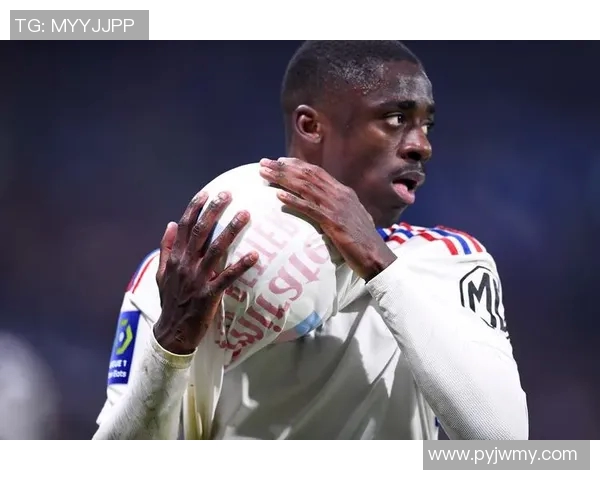 三分王社媒正面回应近期争议事件引发球迷热议关注