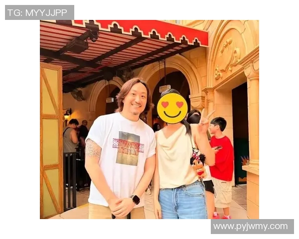 球星最新绯闻曝光 大牌球员私生活再度引发热议暗示新恋情即将公开 球星最新绯闻曝光 大牌球员私生活再度引发热议暗示新恋情即将公开